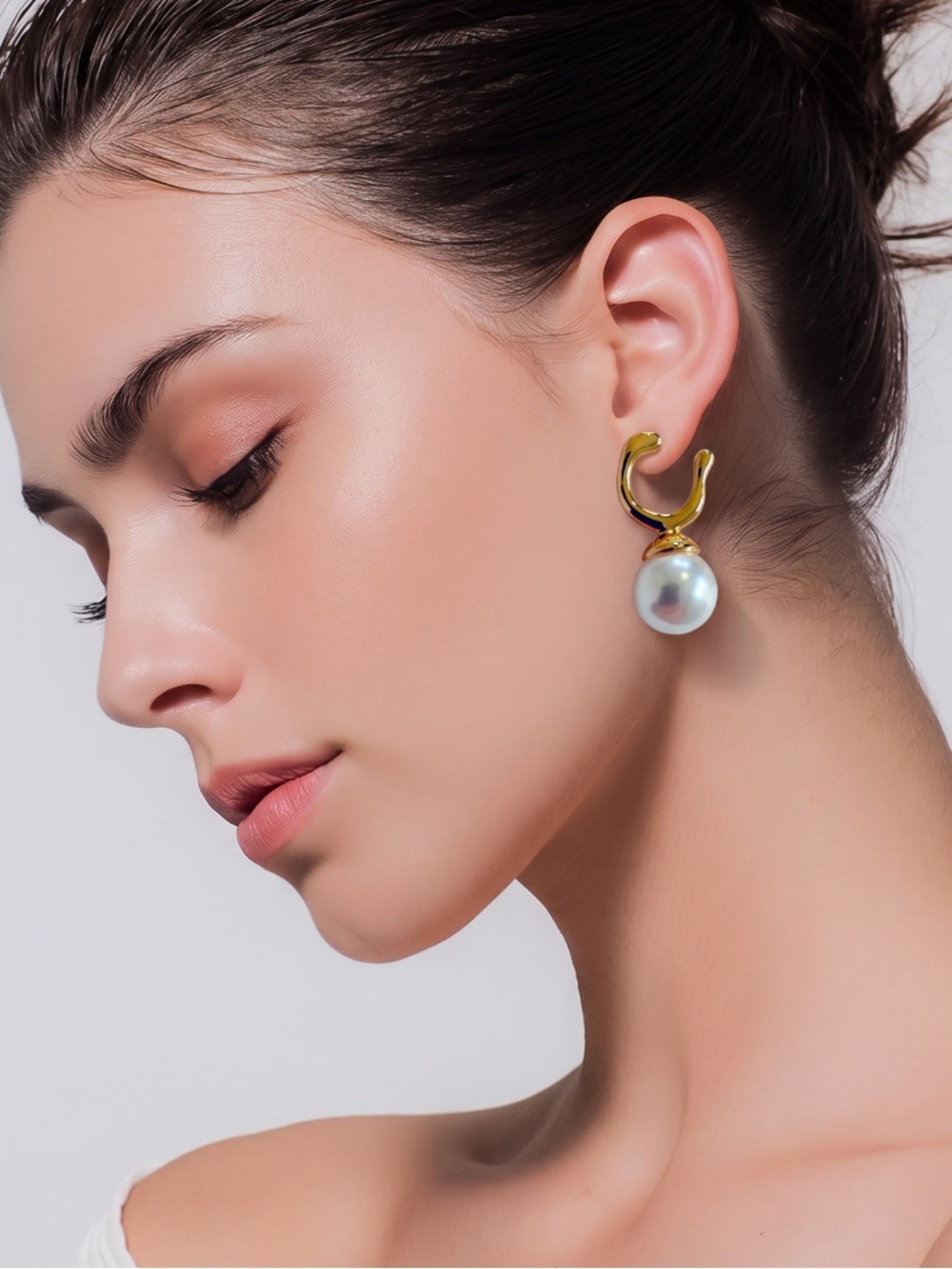 NWT Pearl Drop Earrings Kate Spade.